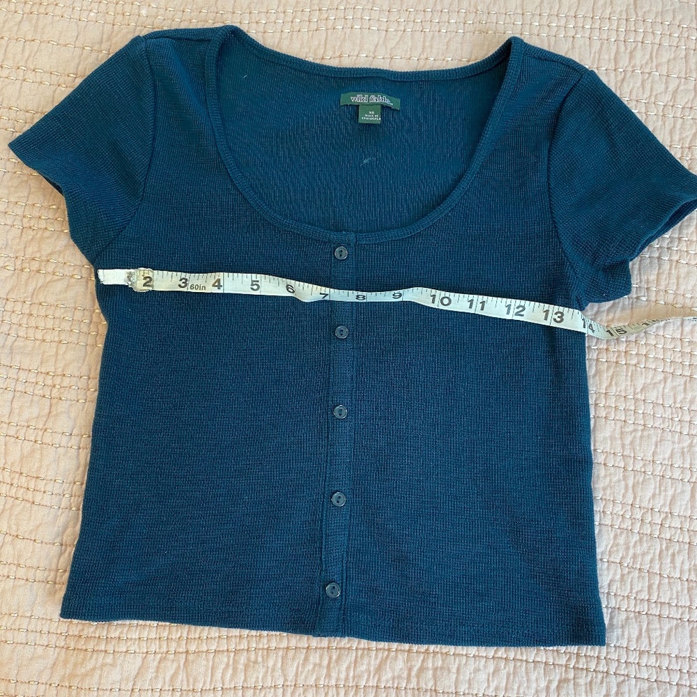 4/$12 or 3/$9  Wild Fable Ocean Blue Crop Top